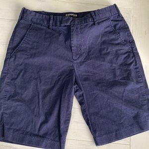 Express flat front cotton shorts Men’s size 30 waist